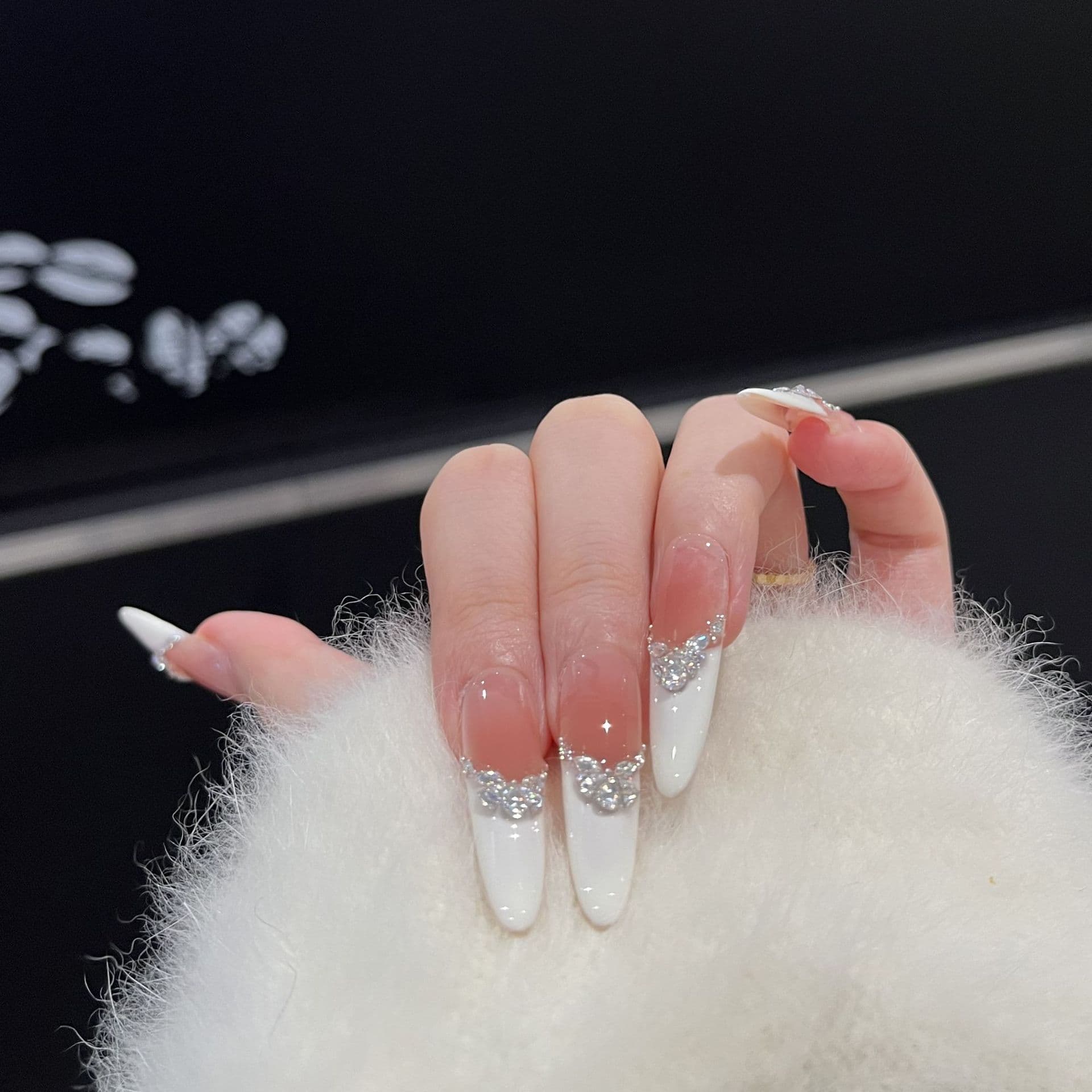 1171 Thin Dog · XS